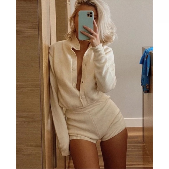 ZARA -Limited Edition Sweater Romper M - Picture 3 of 9